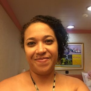 Meet your Posher, Ericka